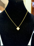 Reversible pendant set