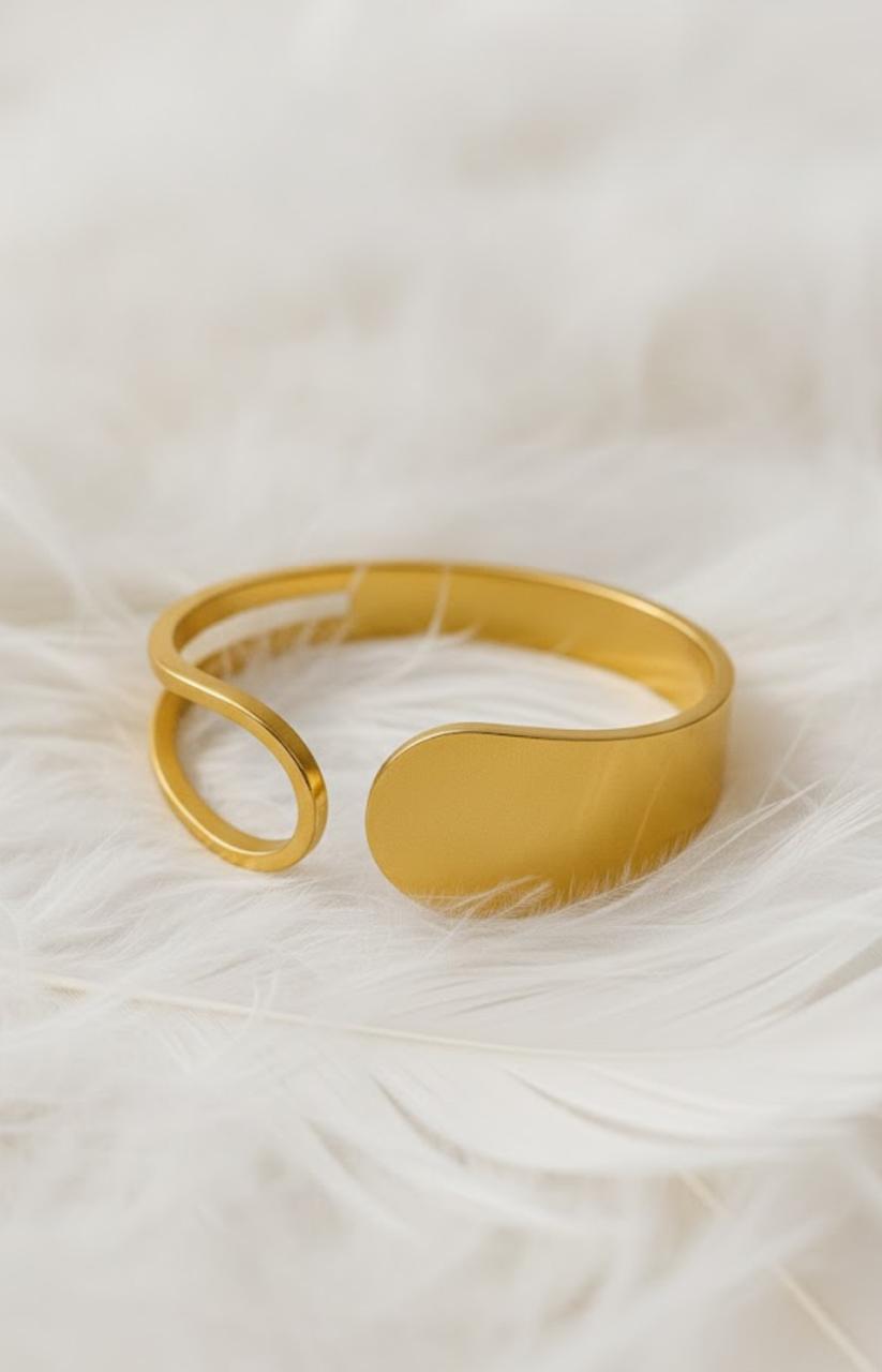 Dainty Anti Tarnish Bangle