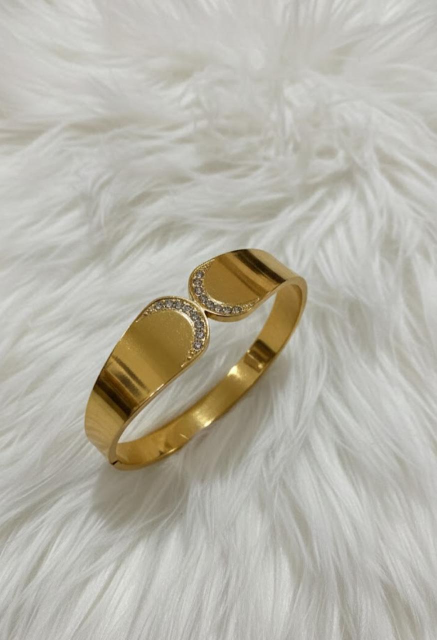 Dainty Anti Tarnish Bangle