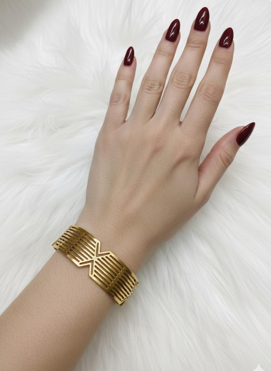 Dainty Anti Tarnish Bangle