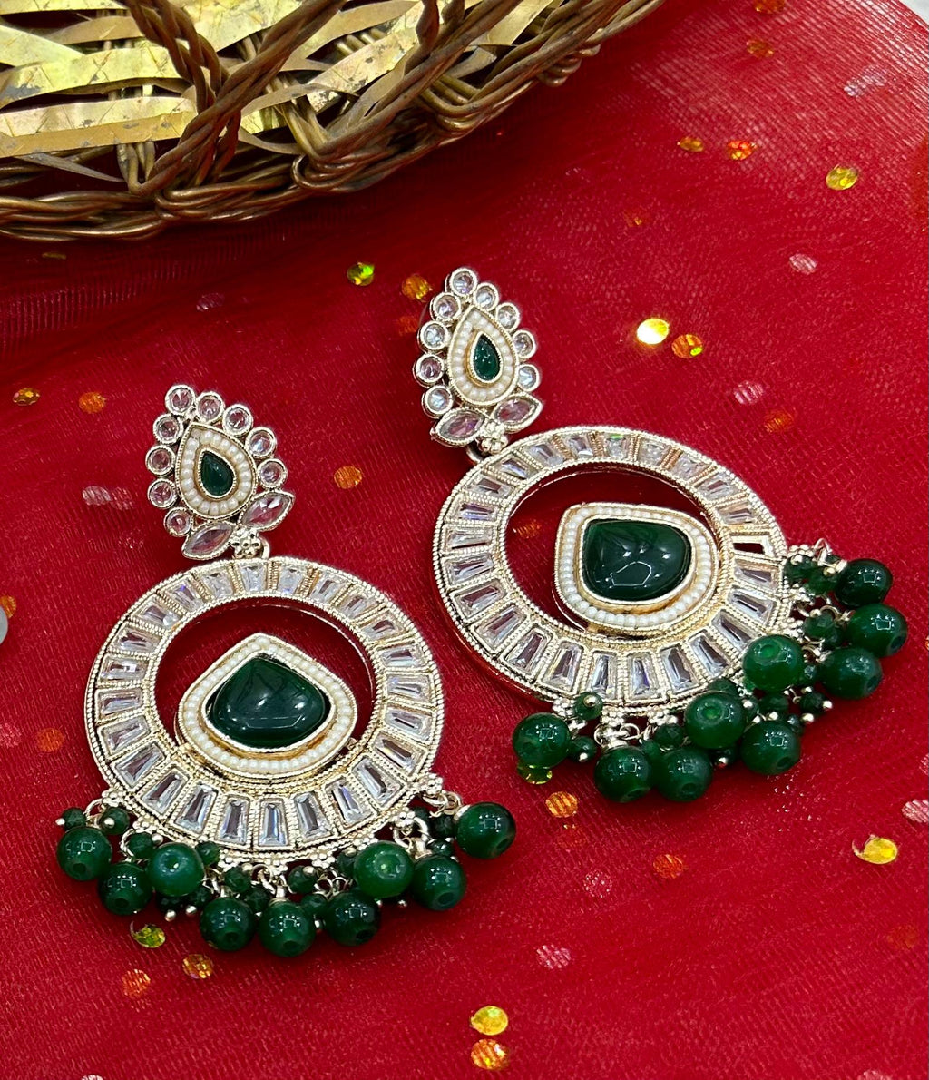 Stylish and versatile Western-inspired design earrings